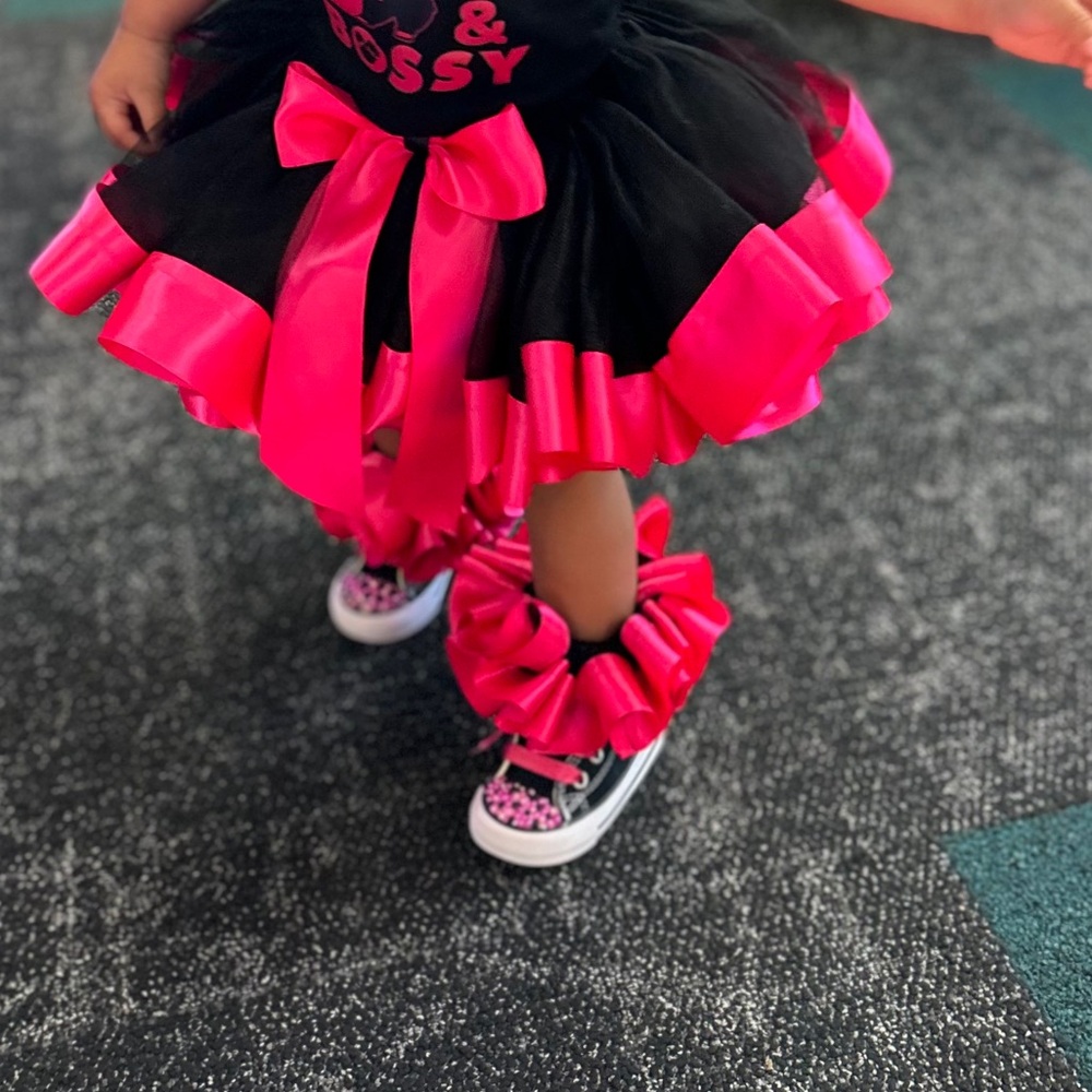 Black and Pink Toddler Tutu w/ ankle ruffles